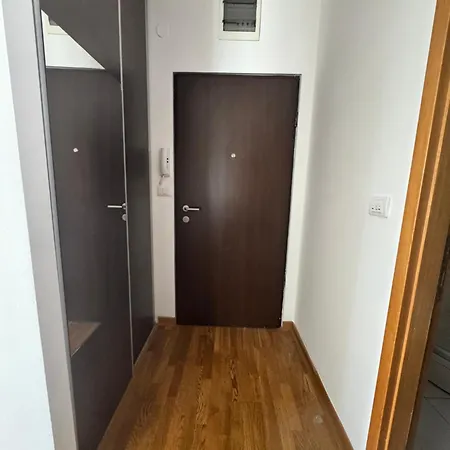 City Apartment Апартаменты Подгорица
